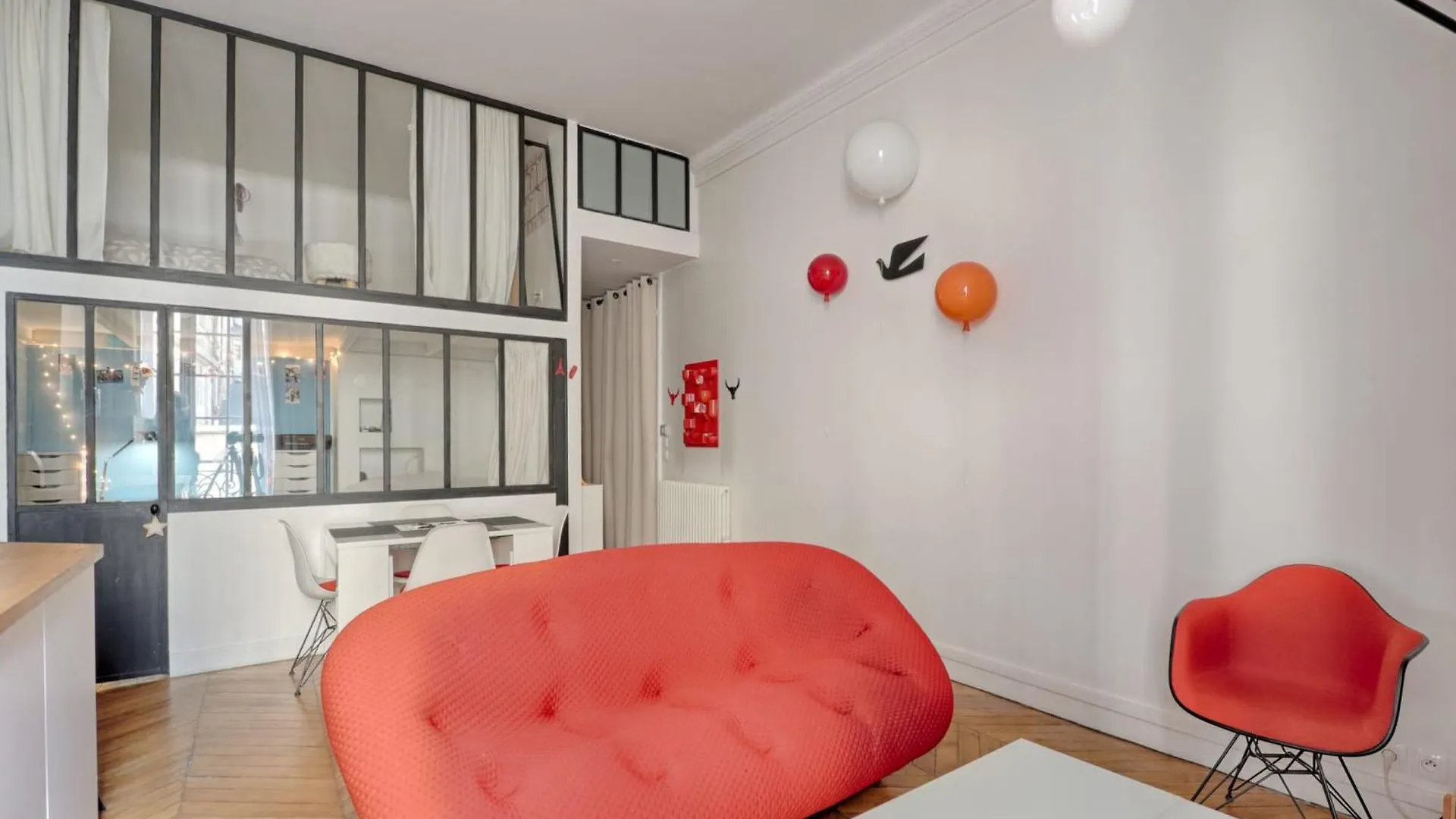 Appartement Studio Loft Des Combes - Welkeys Parijs
